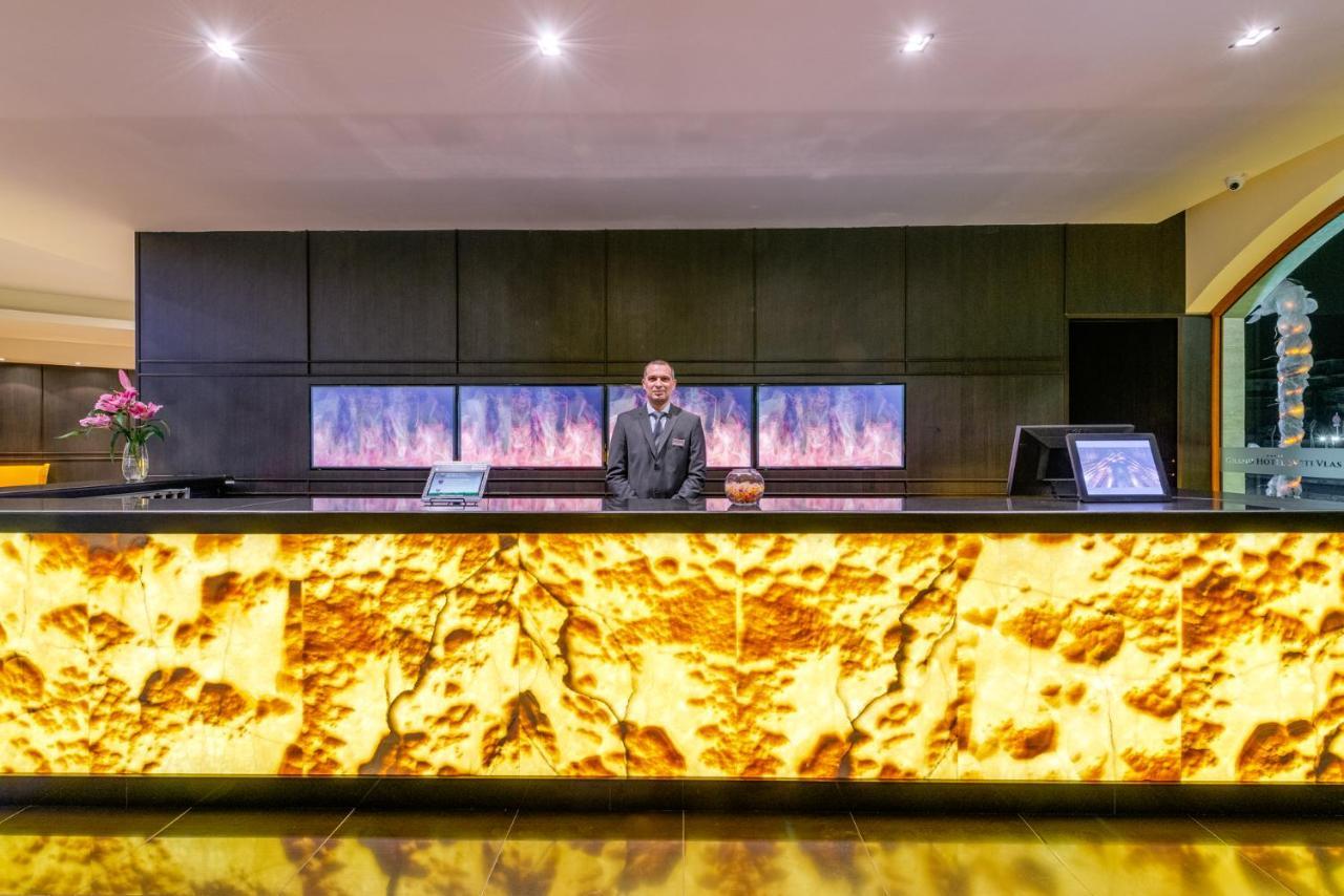 Grand Hotel Sveti Vlas- All Seasons Fitness & Spa Hotel Dış mekan fotoğraf