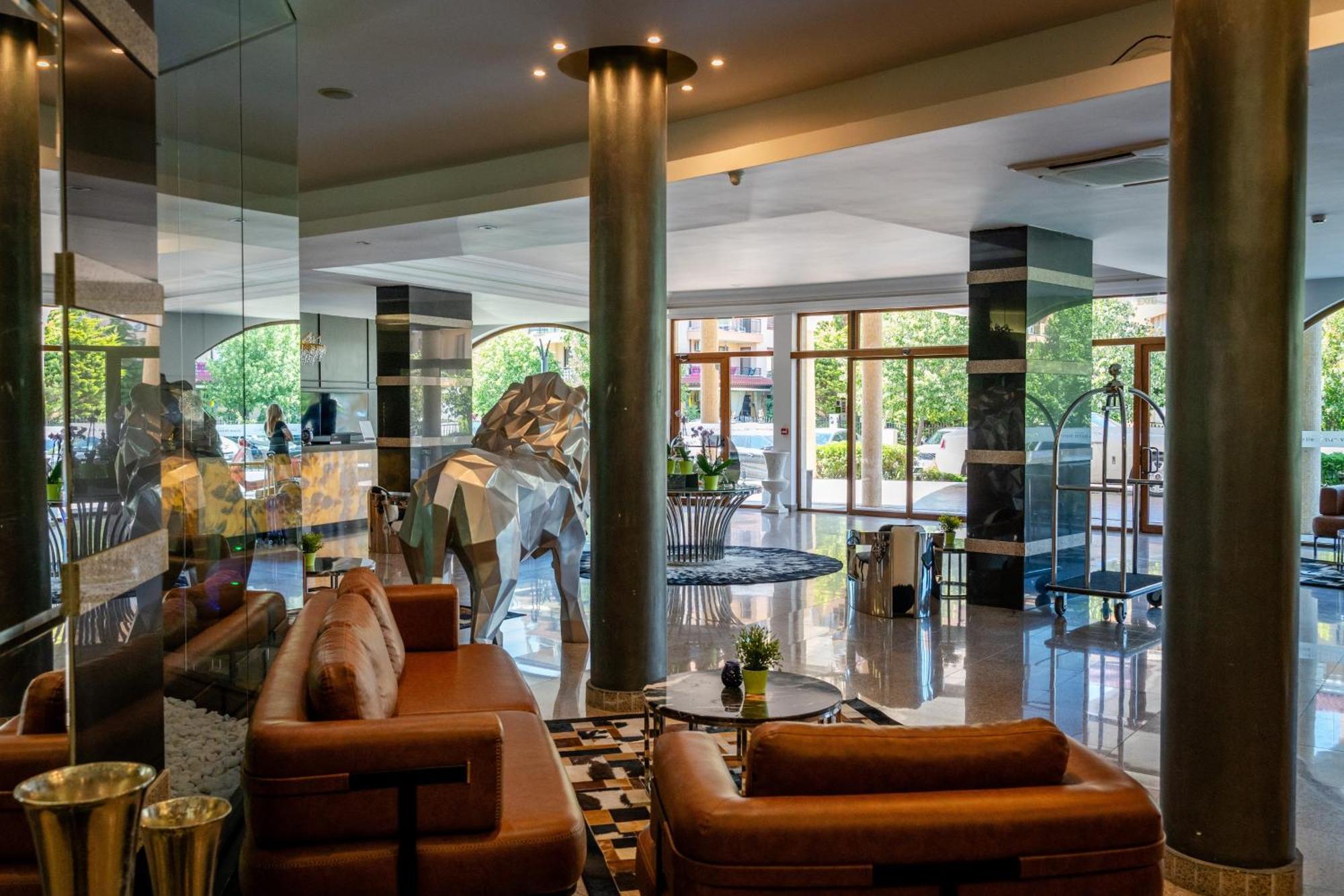 Grand Hotel Sveti Vlas- All Seasons Fitness & Spa Hotel Dış mekan fotoğraf