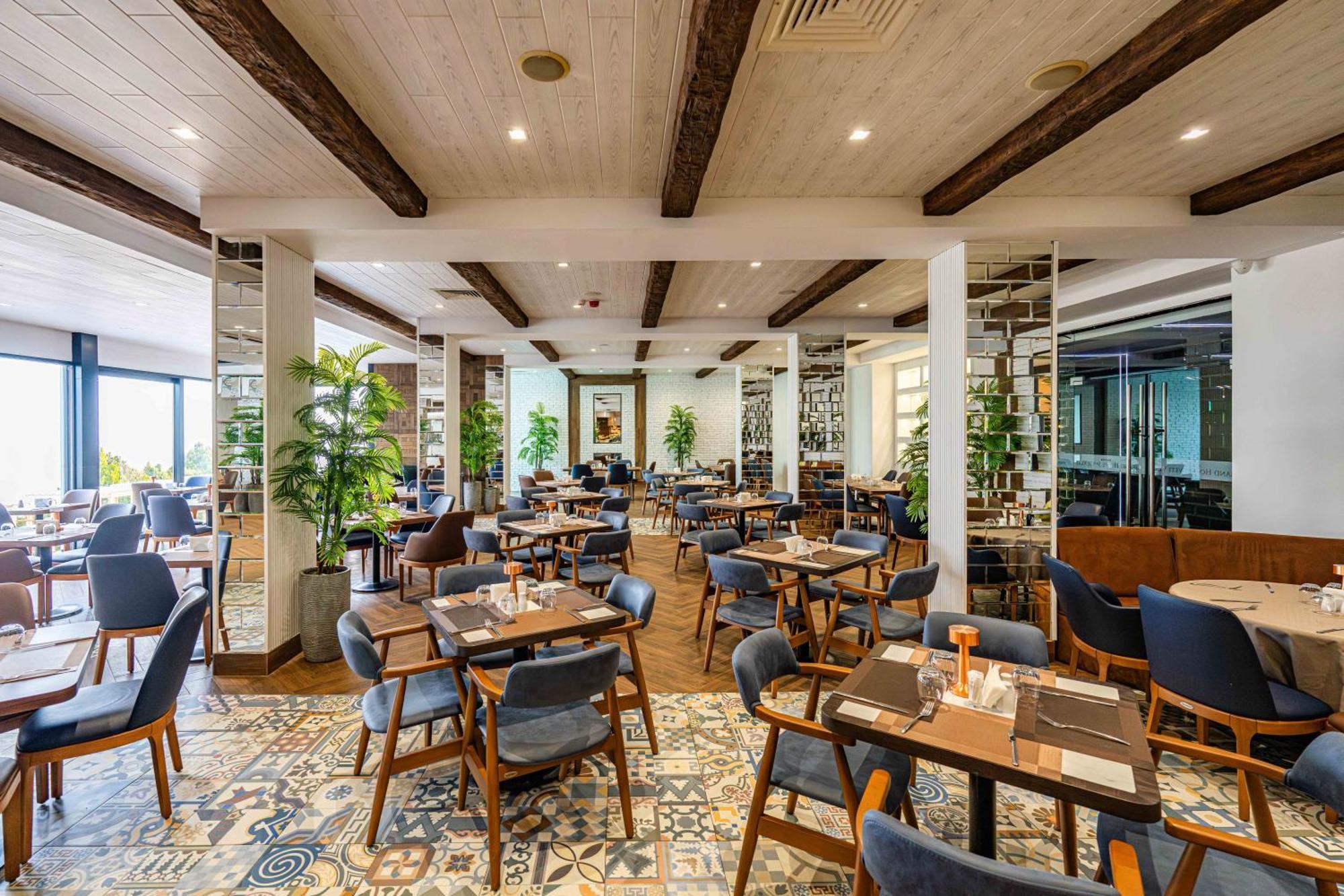Grand Hotel Sveti Vlas- All Seasons Fitness & Spa Hotel Dış mekan fotoğraf